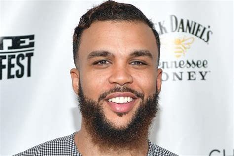  Concert Éblouissant de Jidenna: R&B Ethiopien rencontre le Glamour parisien!