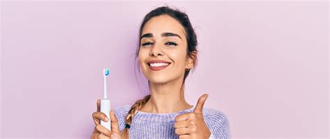 How Long Does an Electric Toothbrush Last: And Why Do They Sometimes Feel Like They Have a Mind of Their Own?